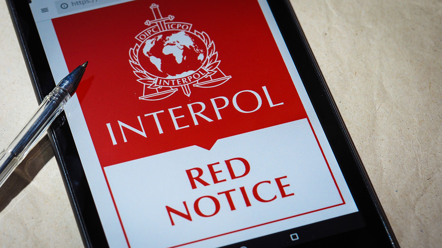 Rimozione della Notifica Rossa dell'Interpol